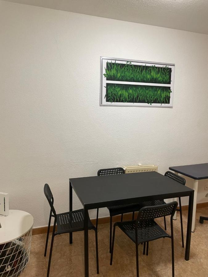 Sol Montera & Parking Tph Bed and breakfast Madrid
