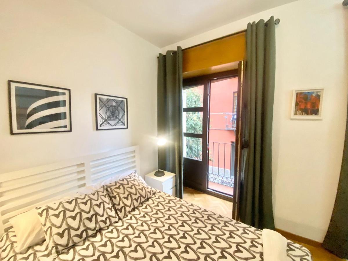 Centro Embajadores / Luxury
