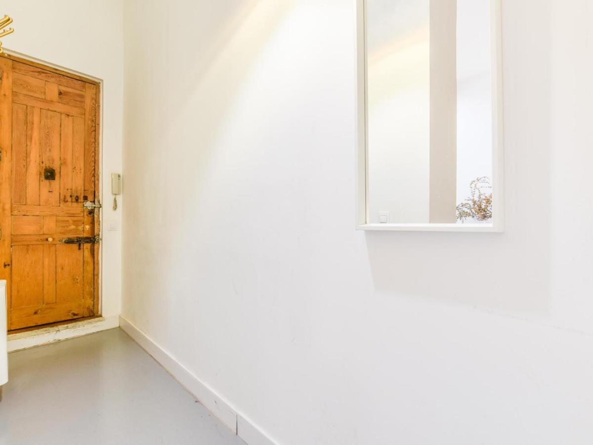 Apartamento En Lavapies De Estilo Industrial Para 5 Personas *
