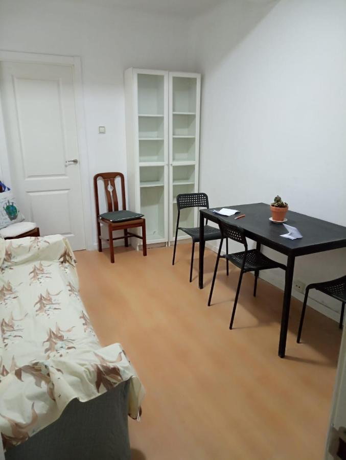 Apartamento En Calle Garci Nuno De 3