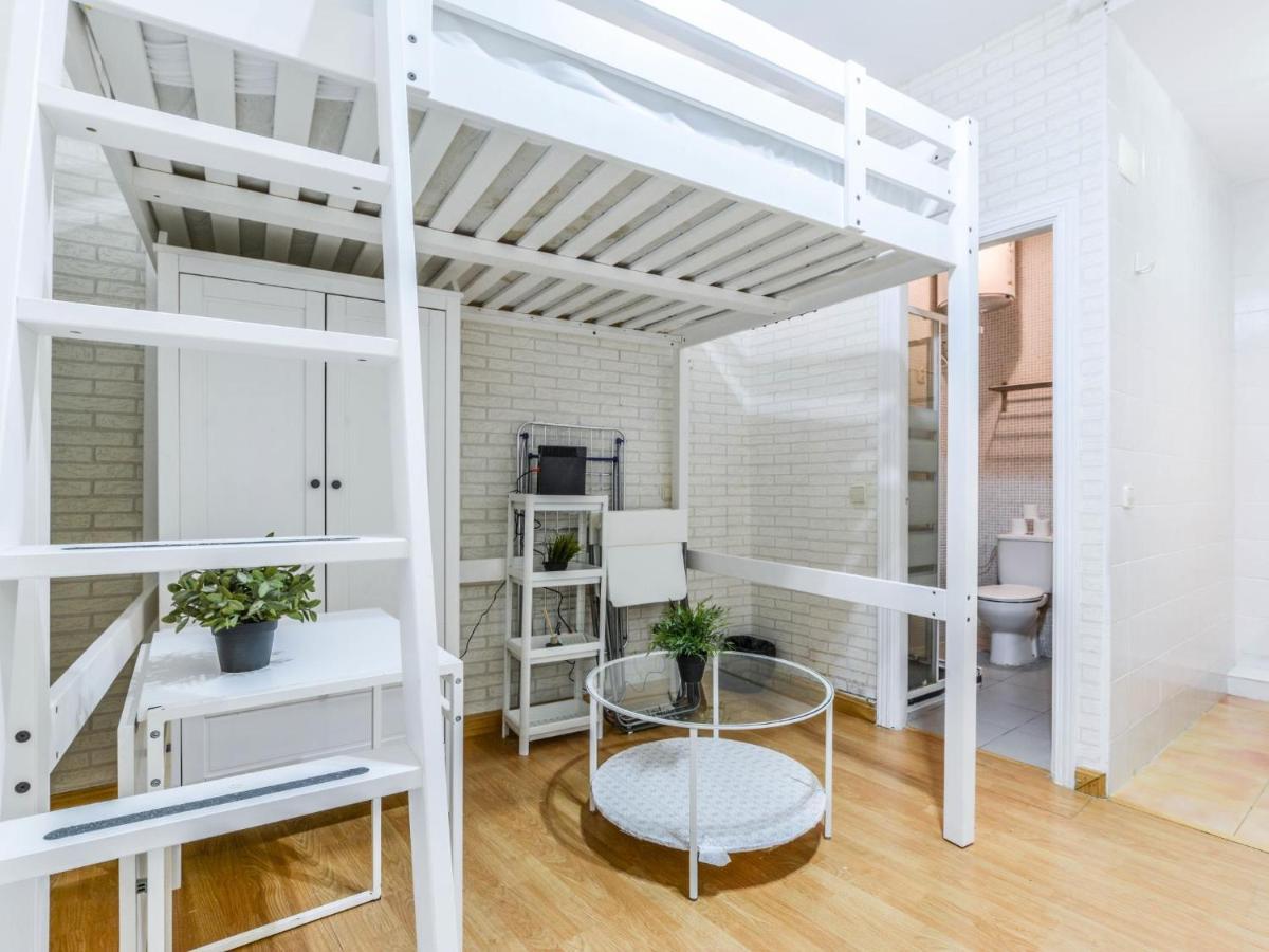 Apartamento En La Plaza De Cascorro Apartamento *