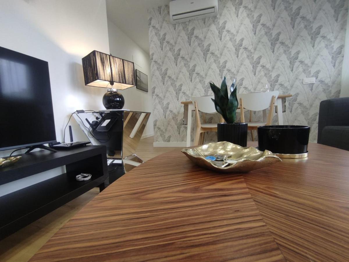 Apartamento For Exclusivo Apartamento Plaza De Castilla Cas224