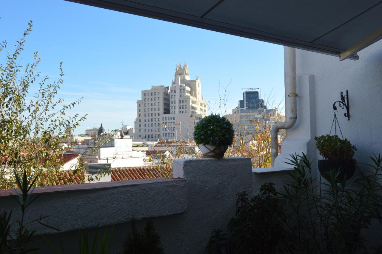 Estrena Luminoso ático Con Terraza En Pleno Centro Apartamento Madrid
