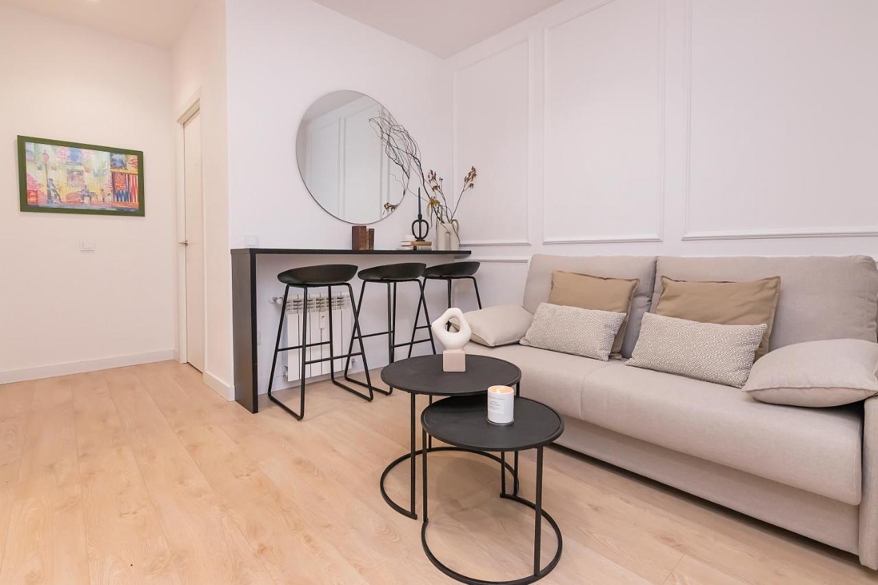 Bhost - Ferraz 74 * Madrid