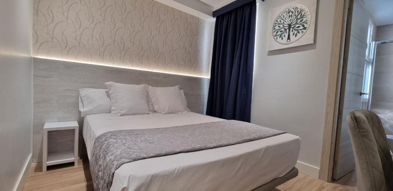 Ch La Petite Maison - Boutique - Pensión