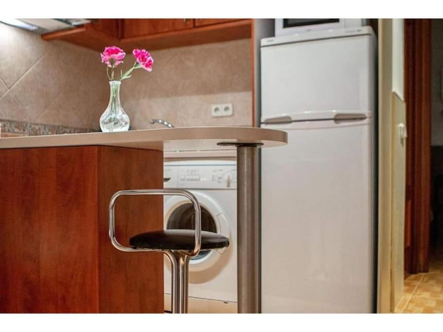 Acogedor Apart. Cerca De Atocha 3pers. 2hab. Apartment *