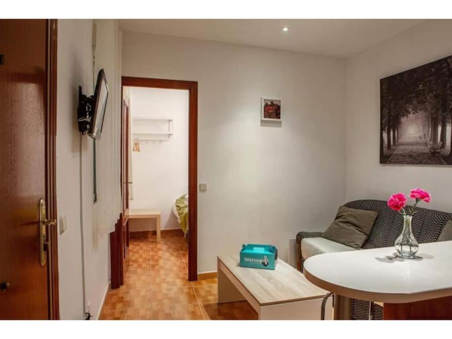 Acogedor Apart. Cerca De Atocha 3pers. 2hab. Apartment Madrid
