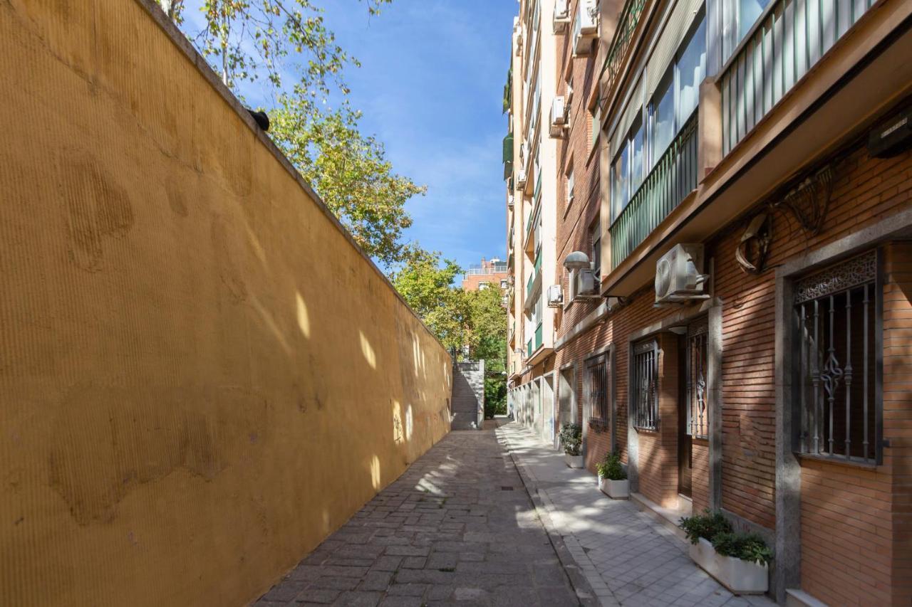 Luxe North Real Stadium Hga5 Apartment Madrid