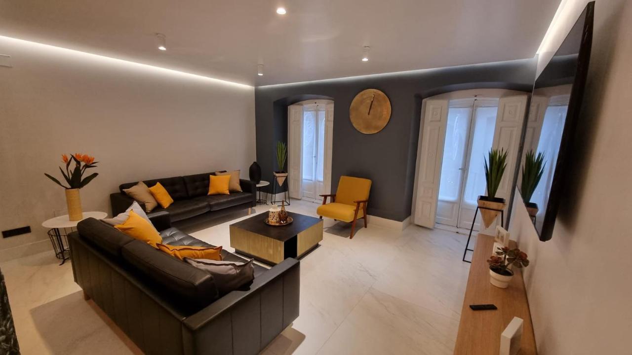 Apartamento Puerta Del Sol Iii, 4 Bedrooms 5wc Madrid