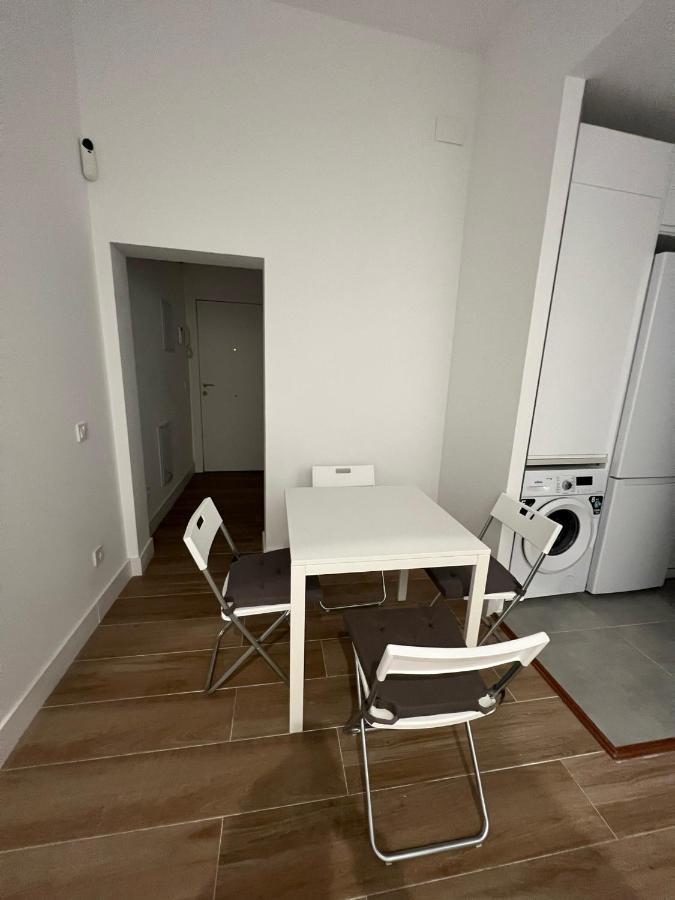 Roomstay Atocha Pensión