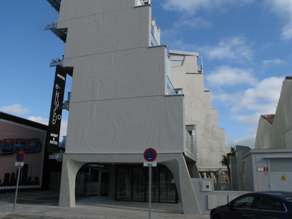 Ekilibrio & Apart-suites Hotel