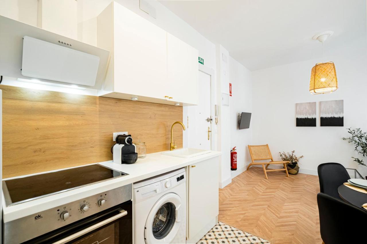 Apartamento For Temporal Delicias Ccr9 Madrid