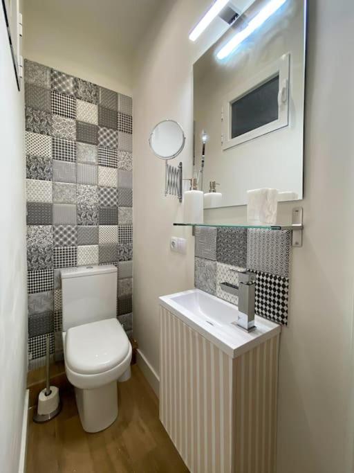 New Lavapies Spacious Flat, 2 Bedrooms And 2 Balconies *