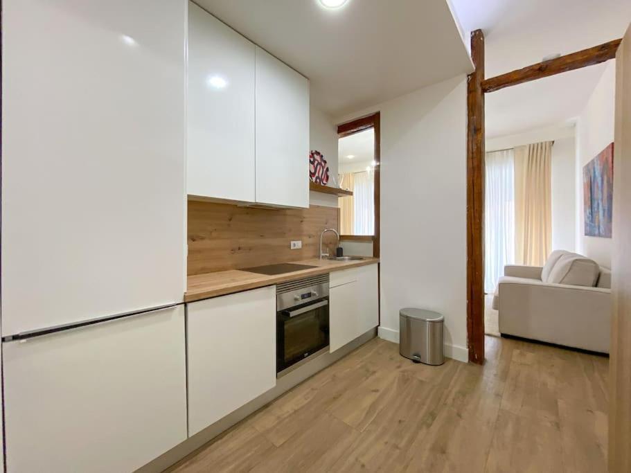 Apartamento New Lavapies Spacious Flat, 2 Bedrooms And 2 Balconies