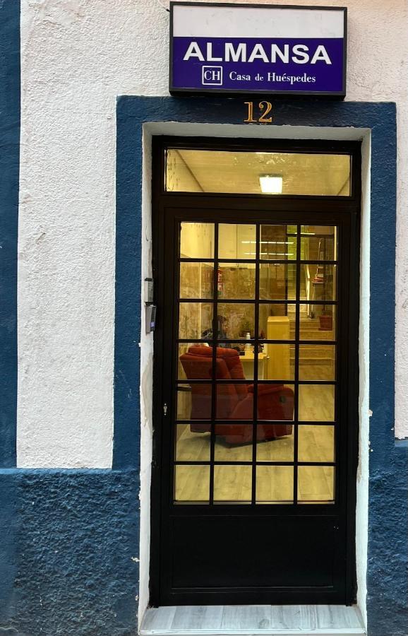 Casa De Huespedes Almansa Madrid