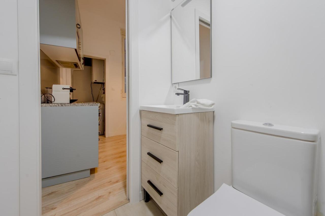 Premium Apt 9p En C/olmo - Centro De Madrid