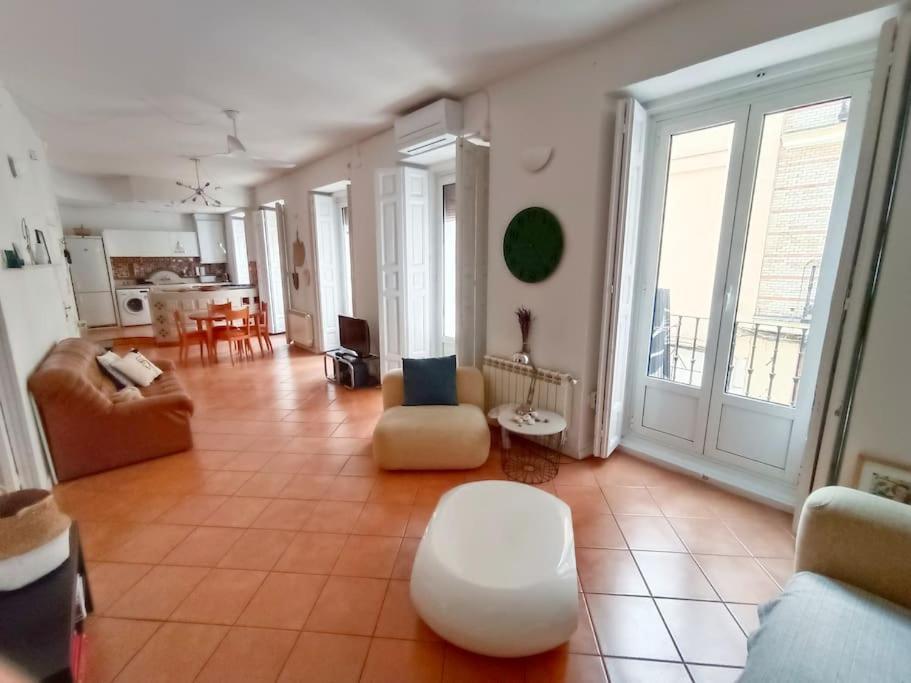 Precioso Piso En Malasana A 200mts De Gran Via Apartamento