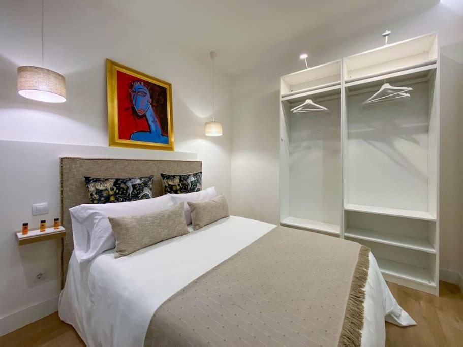 New Lavapies Spacious Flat, 2 Bedrooms And 2 Balconies Apartamento