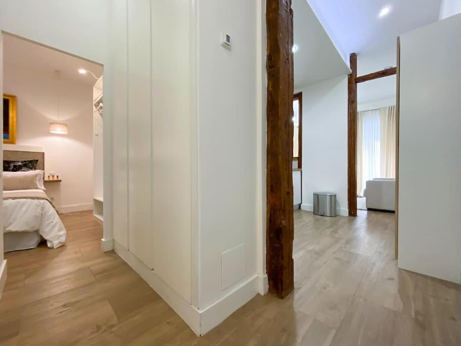 Apartamento New Lavapies Spacious Flat, 2 Bedrooms And 2 Balconies Madrid