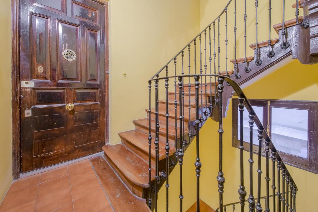 Premium Apt 9p En C/olmo - Centro De Apartment
