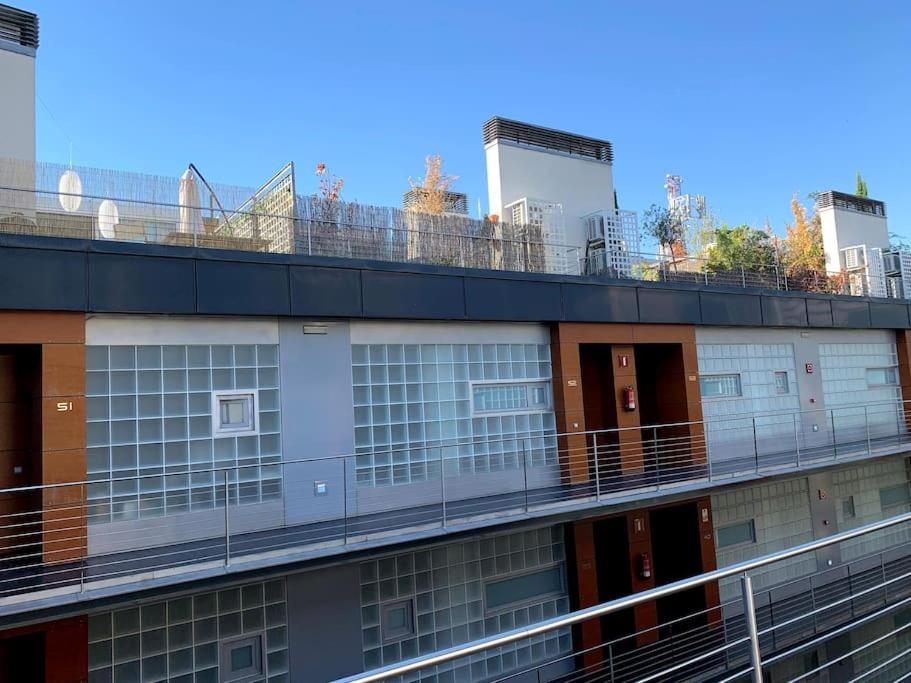 Apartamento Loft Con Terraza, Parking Y Piscina En Verano-sebcan Madrid