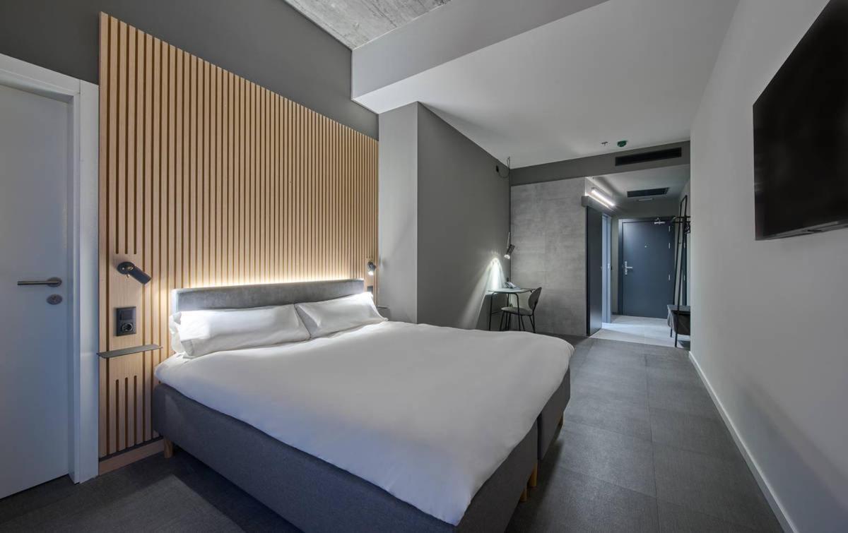 Zleep Airport Hotel 3*