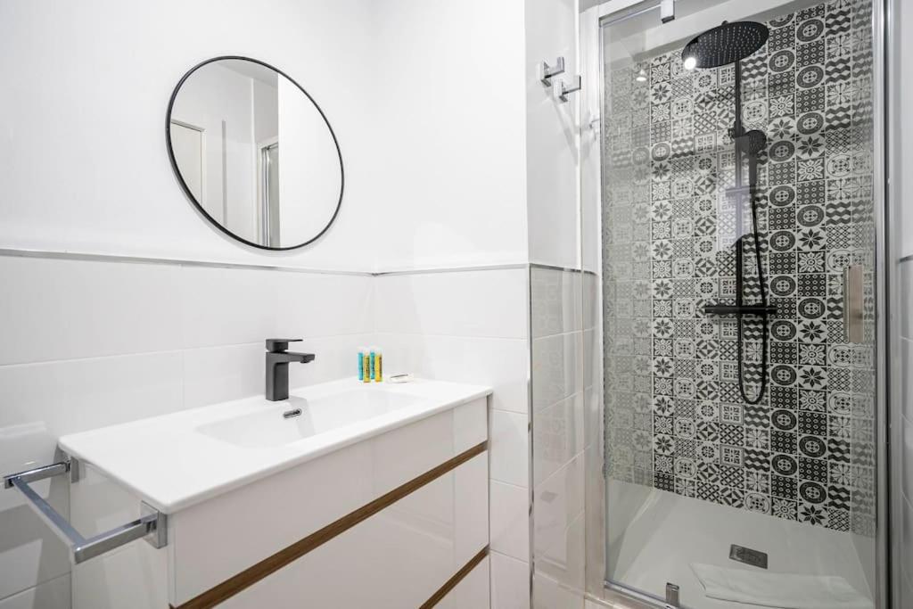 Apartamento Acogedor Estudio En Arturo Soria Md-anderson E2 Madrid