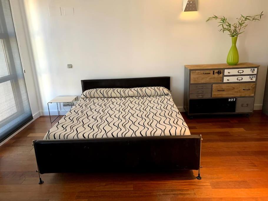 Loft Con Terraza, Parking Y Piscina En Verano-sebcan Apartamento Madrid