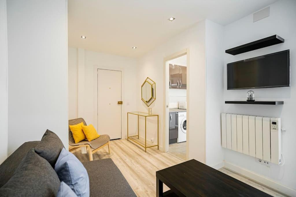 Apartamento Acogedor Estudio En Arturo Soria Md-anderson E2 *