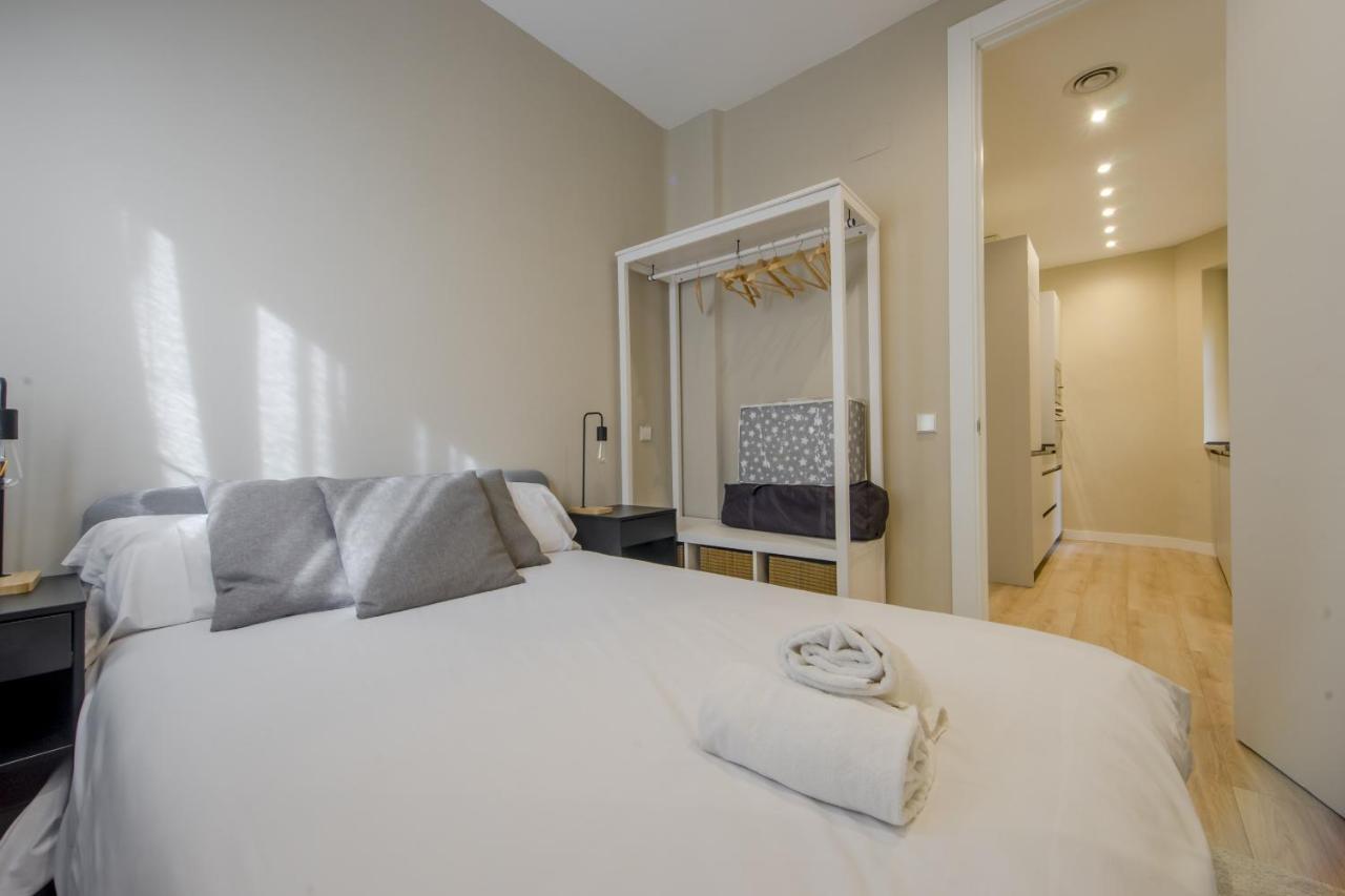 Downtown Apt 7pax La Latina-centro De Madrid! Madrid