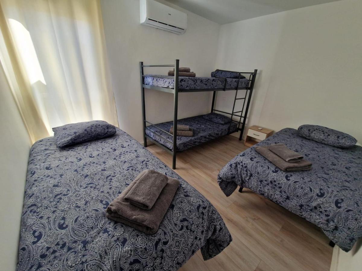 Сasa de vacaciones Puerta Del Angel, Casa Independiente, 3 Plantas