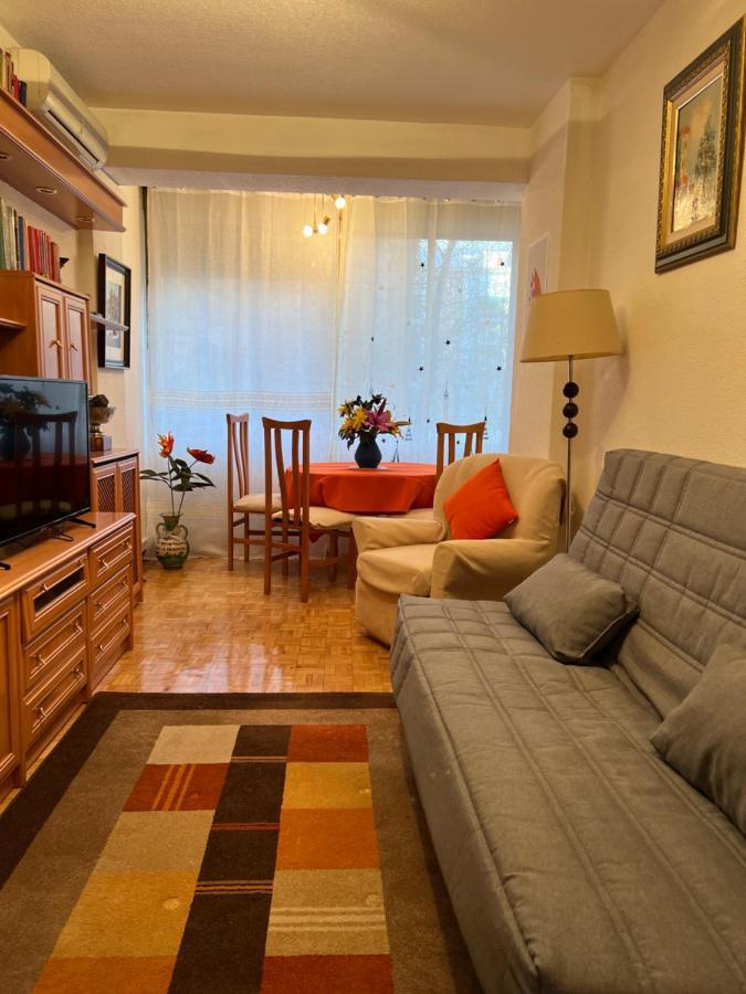 Aparment Legazpi Apartamento *