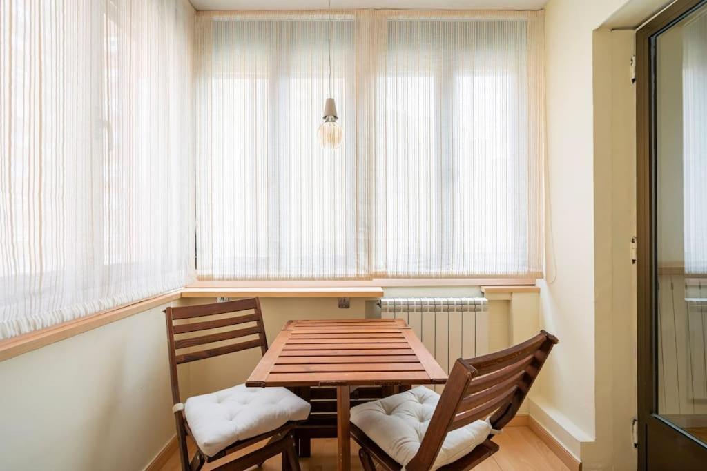 Apartamento Zona Residencial, Seguridad 24h/dia.
