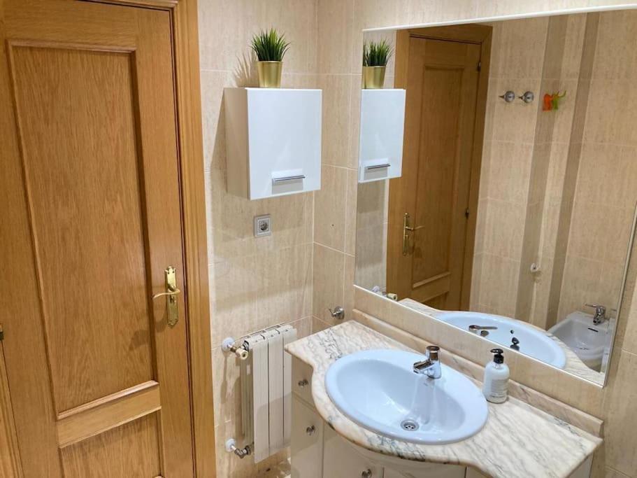 Apartment Apto 2 Habitaciones, Garaje Gratis Madrid
