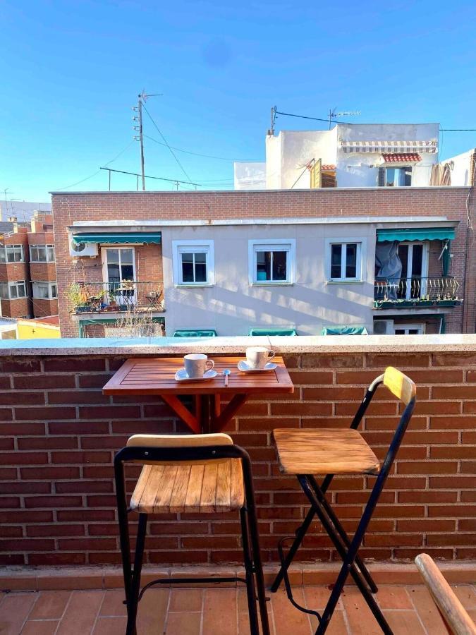 Precioso ático Con Gran Terraza Centro Usera Apartamento *