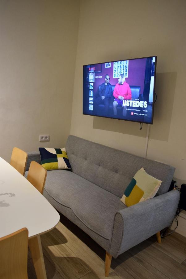 Apartment Opera-suites Luxury La Boheme, In The Very Center Of Madrid. Madrid