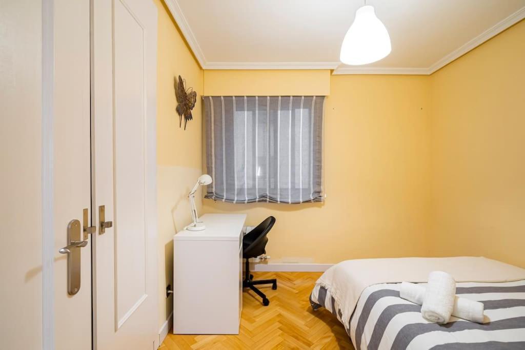 Zona Residencial, Seguridad 24h/dia. Apartamento