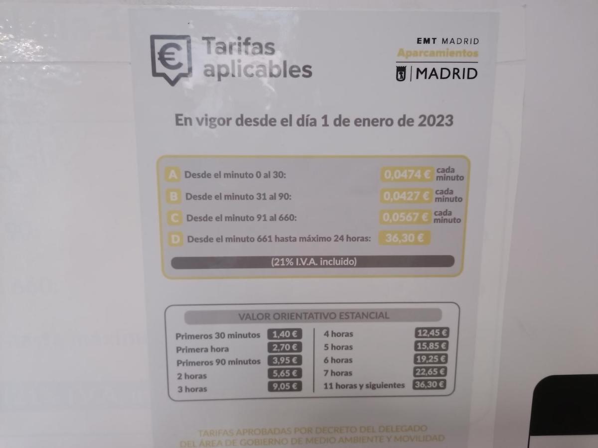 2 Y El Salon Tienen Aire, Centro Gran Via - Plaza De Espana * Madrid