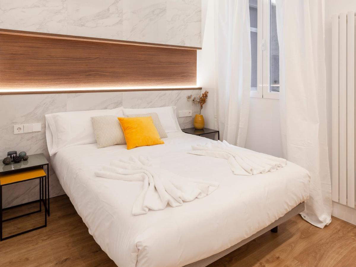 Apartamento Plaza Espana V Calle San Bernardino 6br 6bh