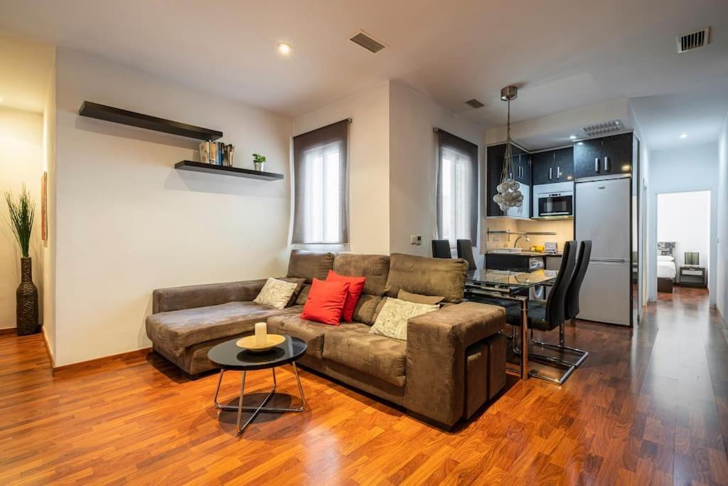Apartamento 4 Paxdiego De Leon- Bsalamanca Ferr-rio Madrid