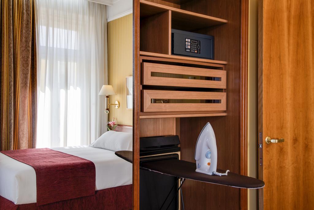 Nh Collection Gran Vía Hotel Madrid