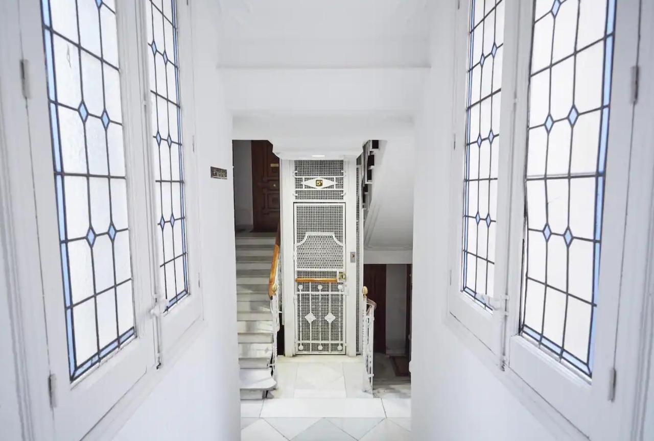 V Alcalaretiro Ideal Parejas Apartamento Madrid