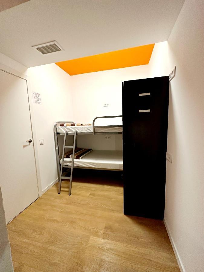 Hostal Arc House - Puerta Del Sol Only Adults *