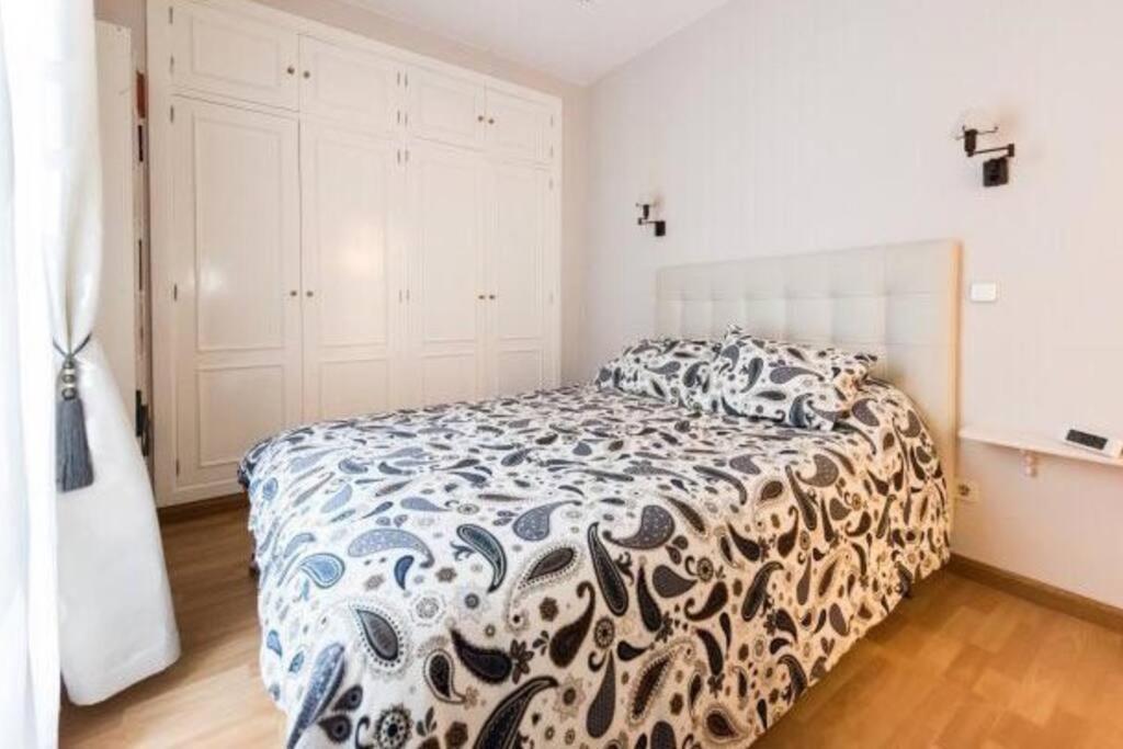 Luminoso En Lavapies-tirso De Molina Apartamento Madrid