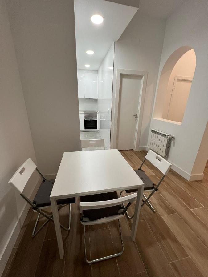 Roomstay Plaza Castilla * Madrid