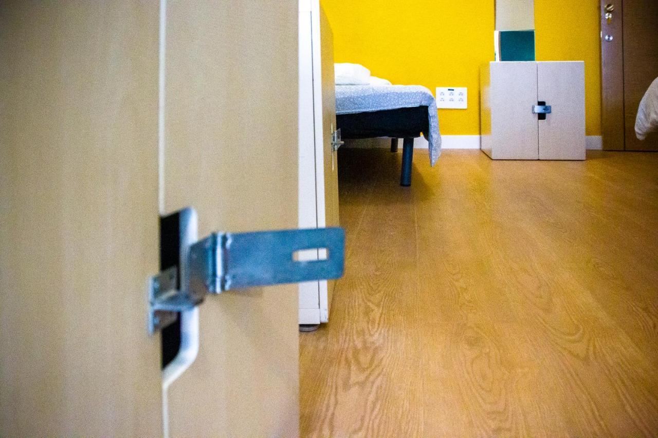 Onefam Sungate Hostal Madrid