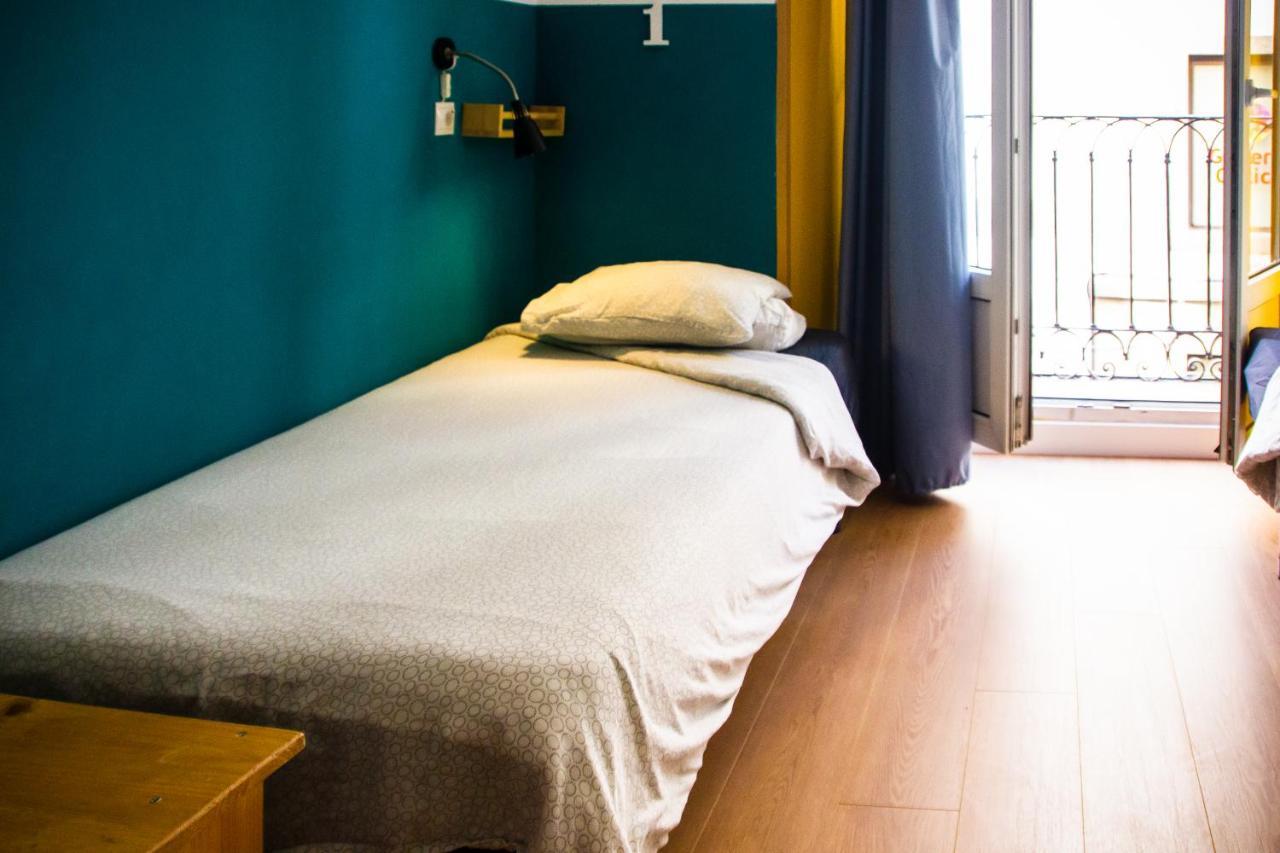 Onefam Sungate Hostal *
