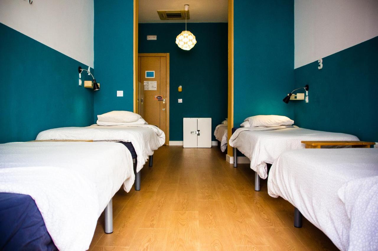 Onefam Sungate Hostal