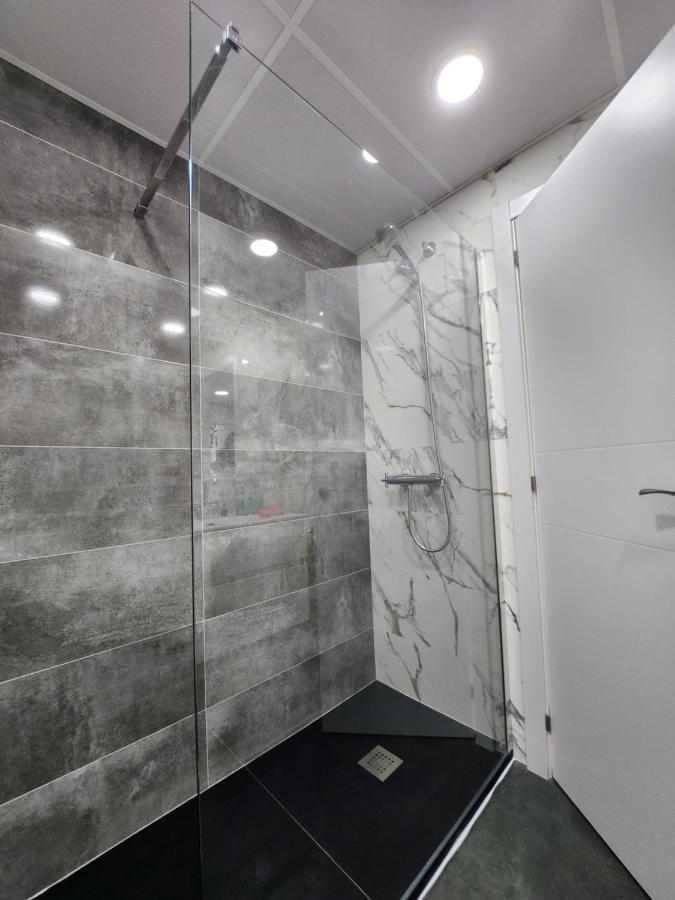 Apartamento M-a Apartamento Carnicer Madrid
