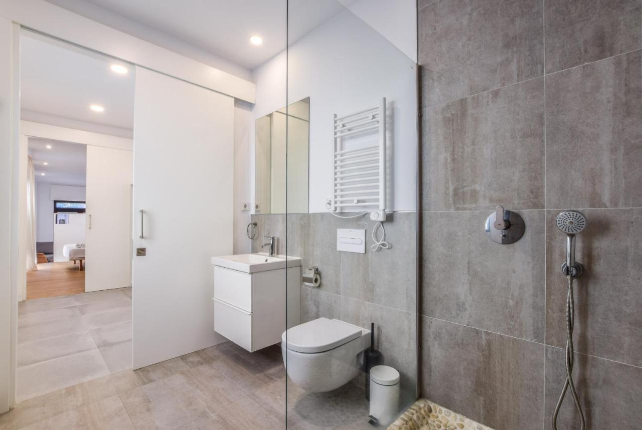 Loft En Plaza De Ventas Apartamento Madrid
